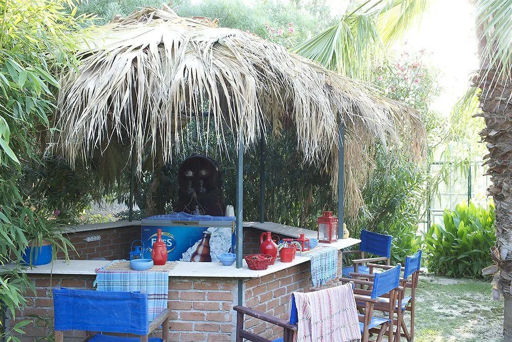 Bakkhos Guesthouse Kusadası 3*,  Turcia
