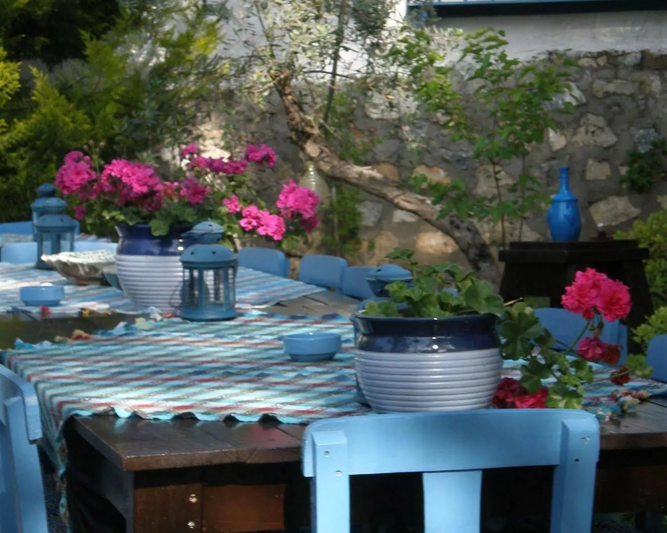 Bakkhos Guesthouse Kusadası 3*,